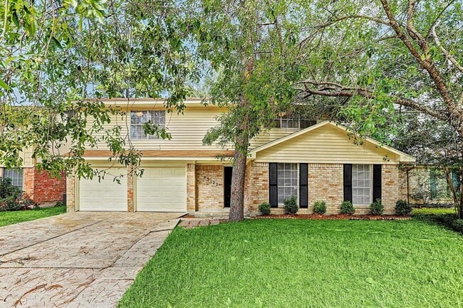 Primary Photo - 23122 Dew Wood Ln