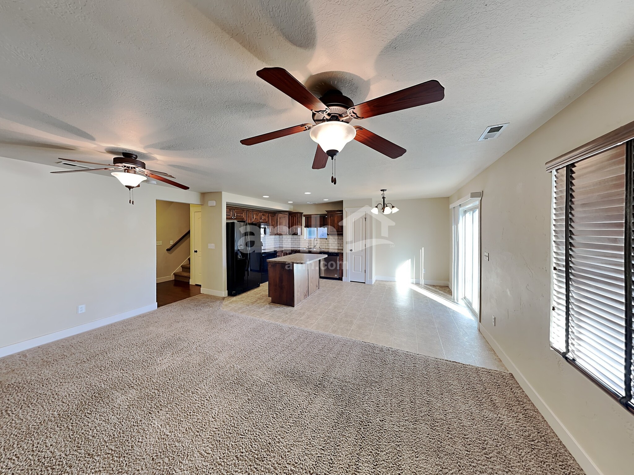 Building Photo - 1656 Arnold Dr