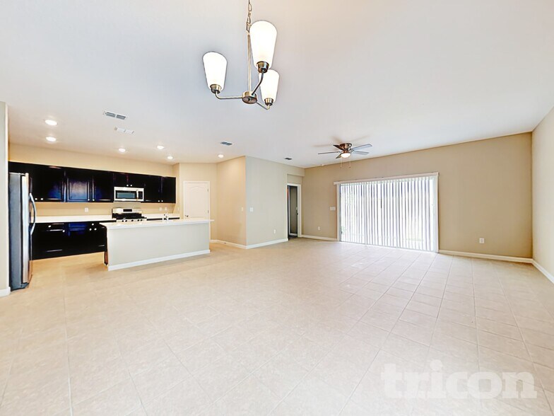 Building Photo - 155 Bloomfield Wy