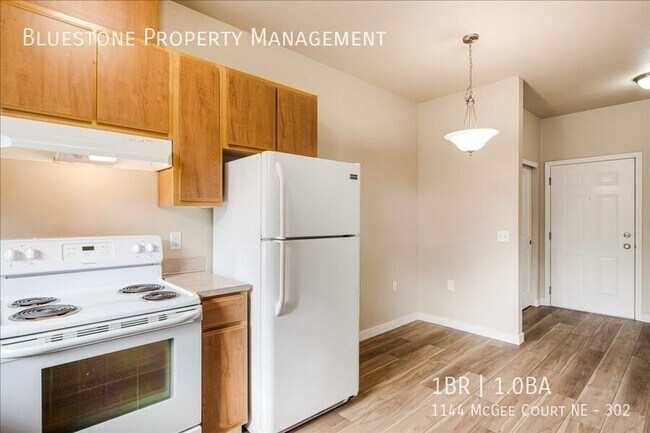 Building Photo - 1144 Mcgee Ct NE