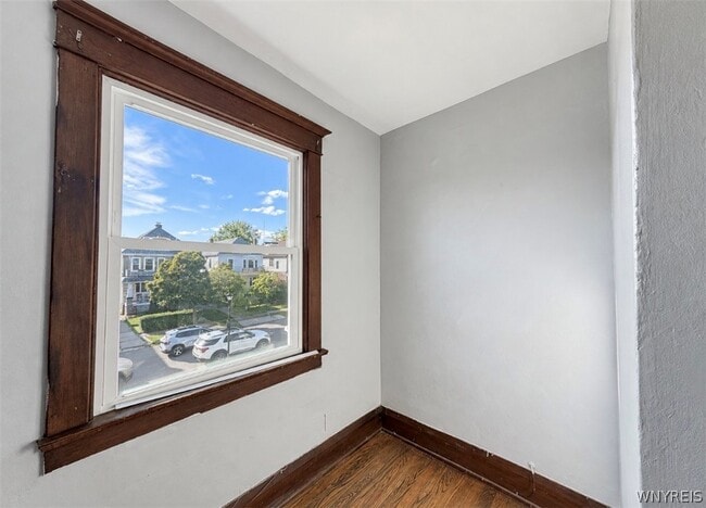 Building Photo - 9 Lovering Ave