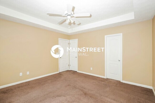 Building Photo - 4 Bedroom Pet-Friendly Home in Covington, GA with Main Street Renewal