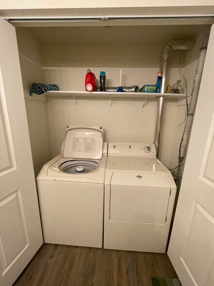 Bath/Laundry Room - 401 17th St N