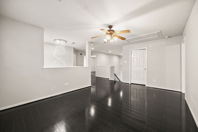 Building Photo - 21018 Oakley Hill Ct