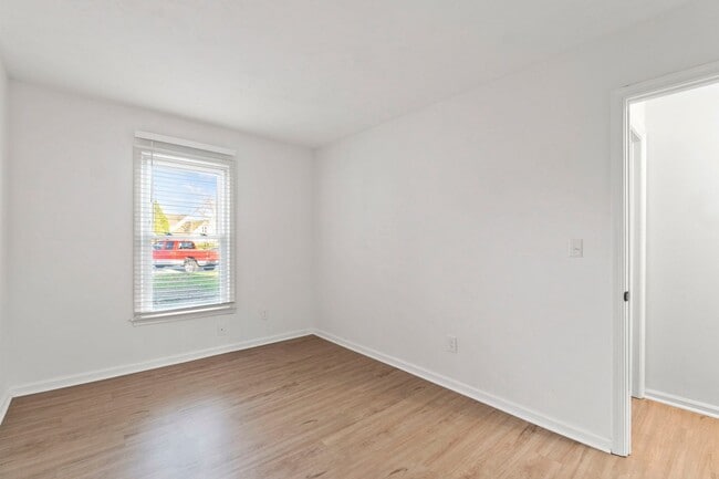 Building Photo - Ocean Lakes