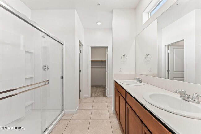 Building Photo - 1048 Big Rock Loop