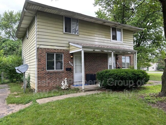 Primary Photo - 3490 Clarkston Ave