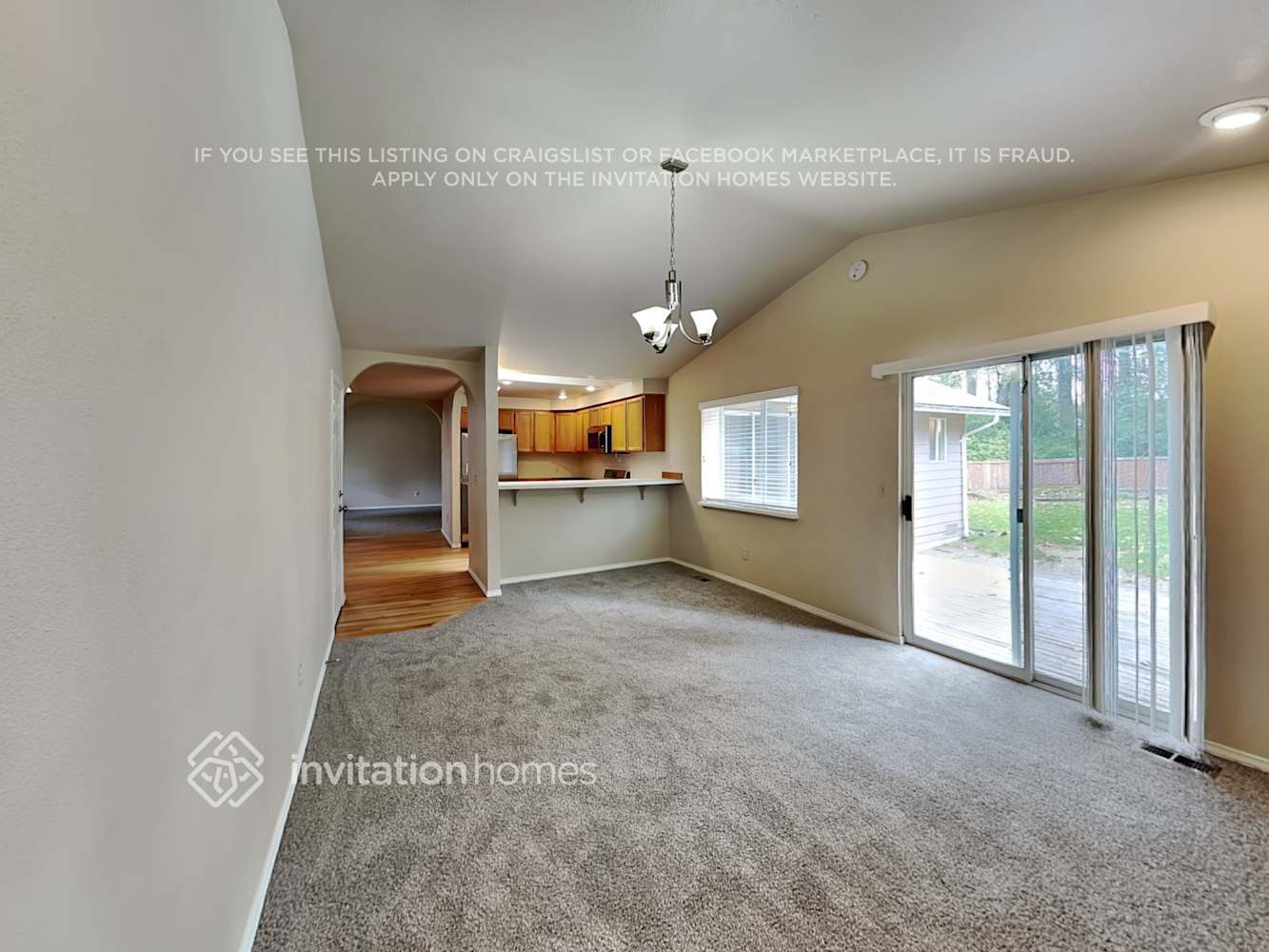 Building Photo - 6811 62nd Dr NE