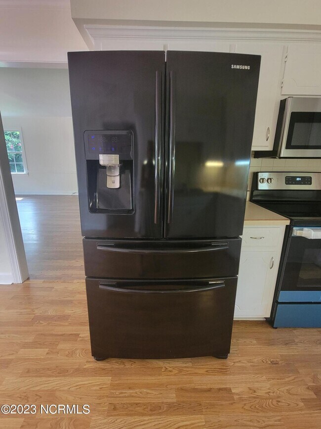 Building Photo - 4505 Wentworth Ct