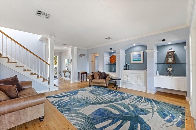 Building Photo - 450 Bayshore Dr