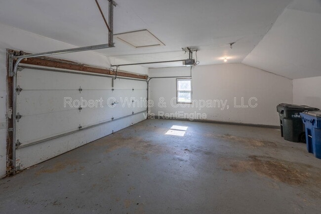 Building Photo - 101 Hungary Rd