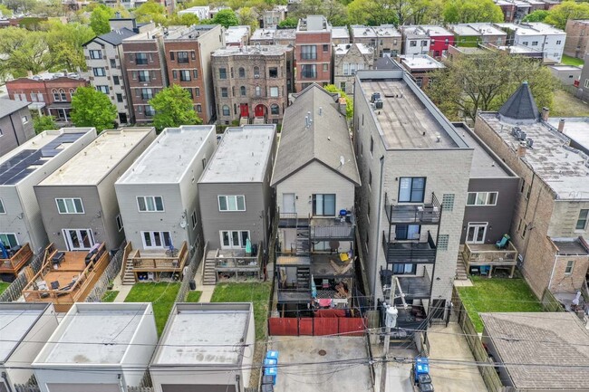 Building Photo - 4820 S Champlain Ave