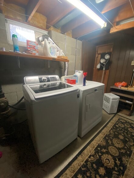 Building Photo - 4030 S 43rd St