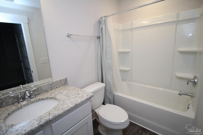 Building Photo - 1635 Iroquois Ct