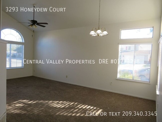 Building Photo - 3293 Honeydew Ct