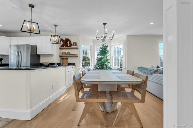 Building Photo - 32 Katherine St