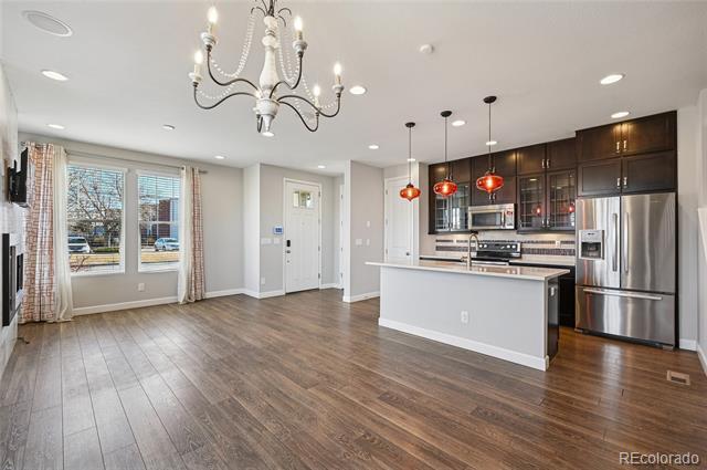 Building Photo - 1505 S Dayton St