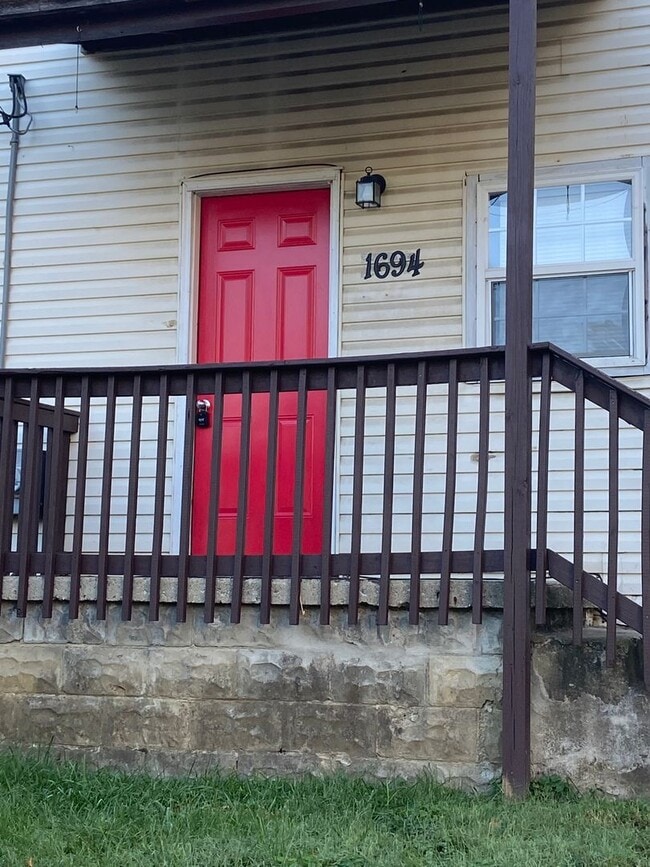 Building Photo - 1694 S Washington Ave