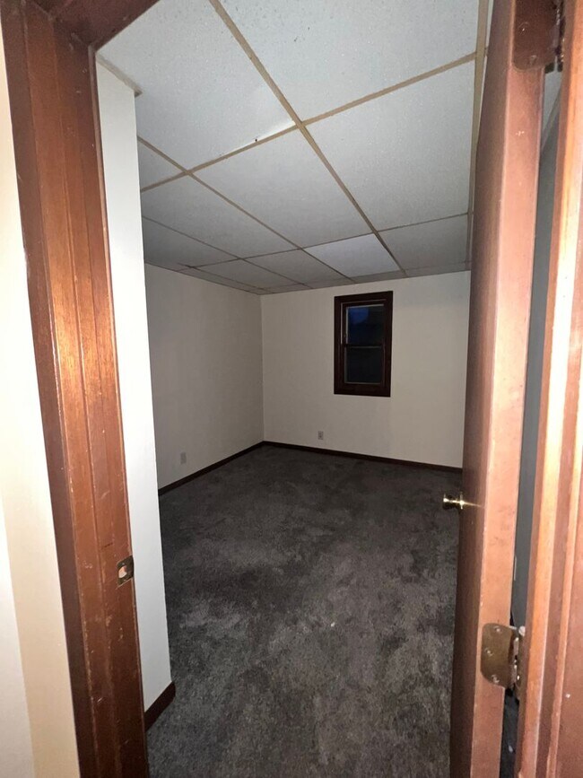 Building Photo - 4277 S 4th St