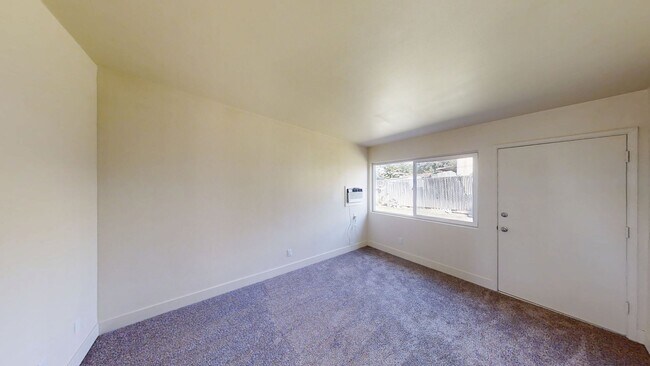 Building Photo - 34584-88 Cedar Ln