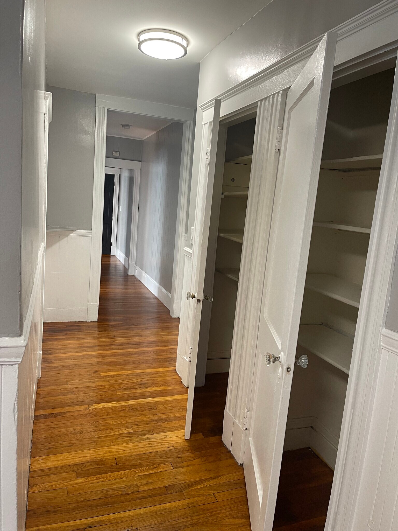 Building Photo - 84 Endicott St