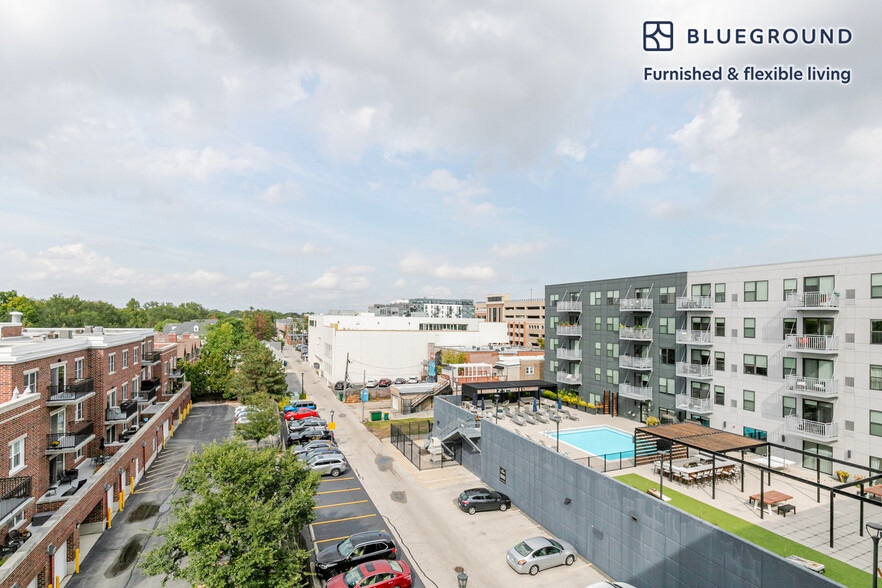 Building Photo - 100 N Addison Ave