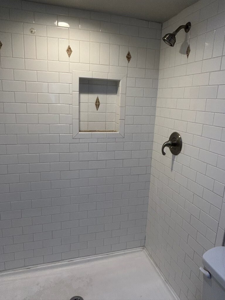 Building Photo - 5964 W Augusta Ave