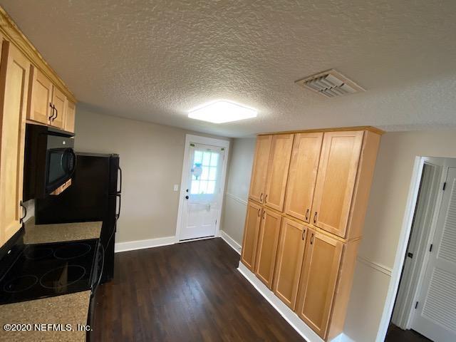 Building Photo - 2634 Gifford Ave