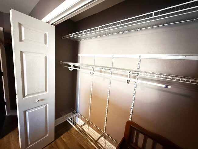 Building Photo - 1508 Crescent Hills Dr