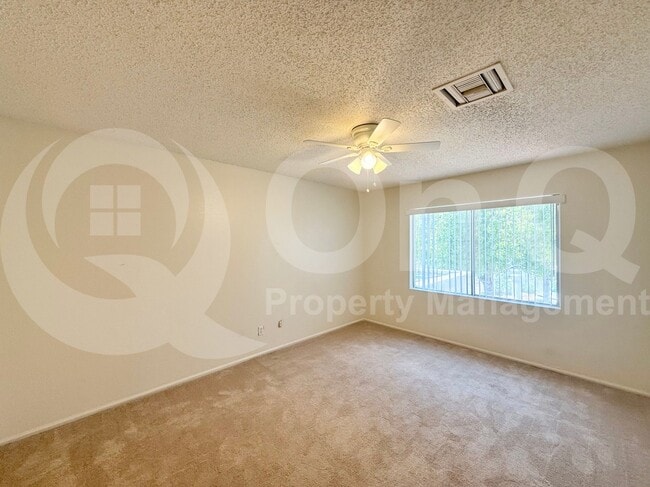 Building Photo - 1717 E Union Hills Dr