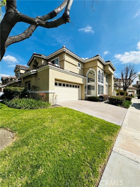 Building Photo - 5440 Ryan Dr