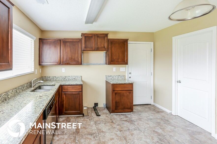 Building Photo - 10063 Chariden Dr