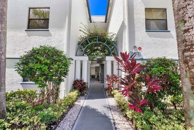 Building Photo - 5153 Floria Dr