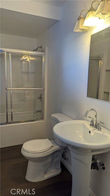 Building Photo - 6545 Cleomoore Ave