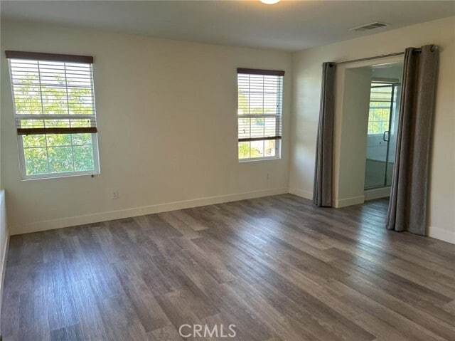 Building Photo - 5884 Silver Oaks Dr