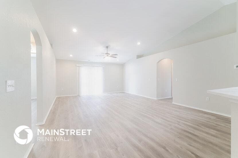 Building Photo - 501 Willet Cir