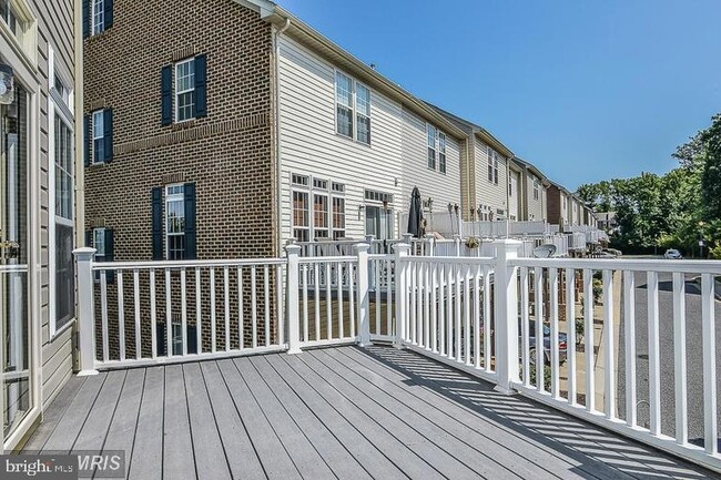 Building Photo - 5034 Strawbridge Terrace