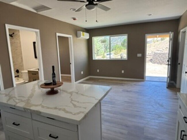 Building Photo - Charming Bear Valley Springs Home With A View!
