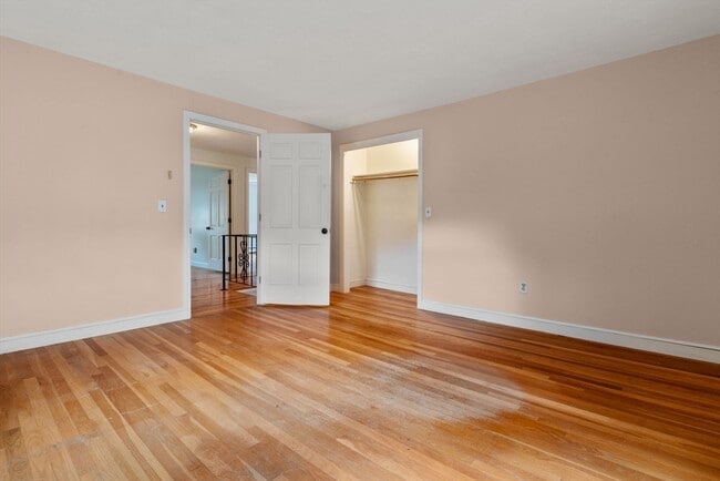 Building Photo - 45 Stanford Dr