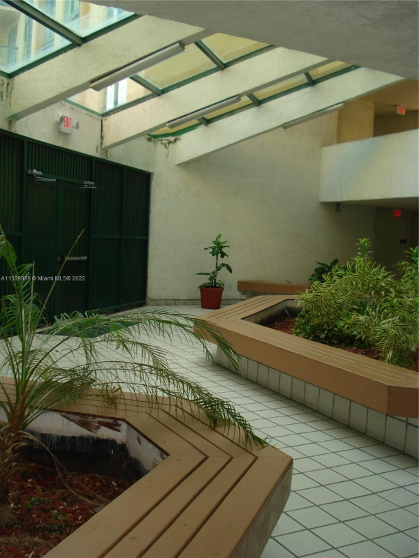 Building Photo - 11790 SW 18th St