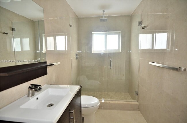 Building Photo - 10820 SW 126th St