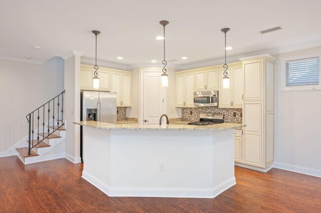 Building Photo - 106 Black Bear Circle