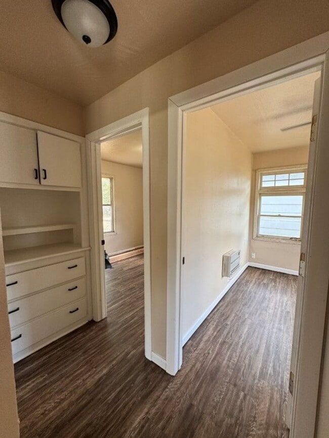 Building Photo - 2 bed one bath all new inside!