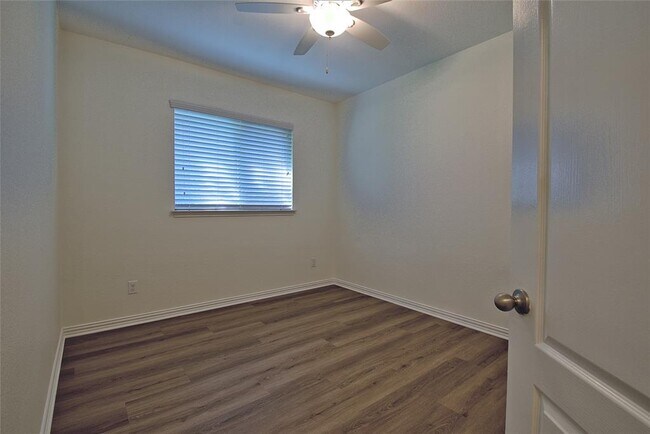 Building Photo - 413 Granite Rock Ln