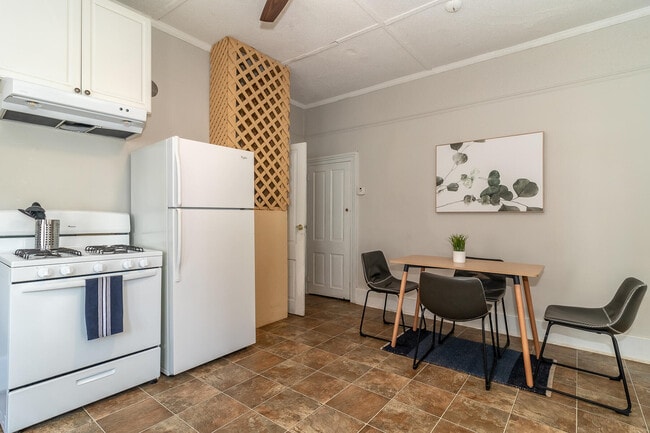 Building Photo - 1510 Stovall St