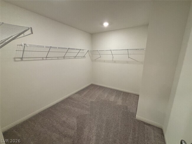Building Photo - 7008 Dandelion Pk Ave