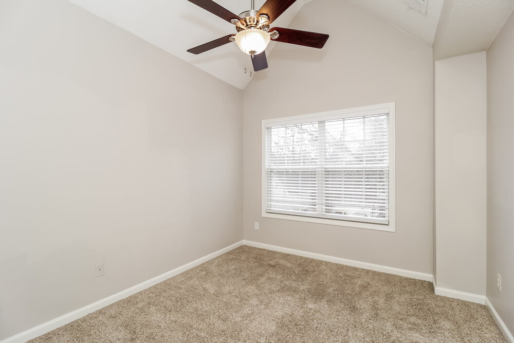 Building Photo - 155 Avondale Cir