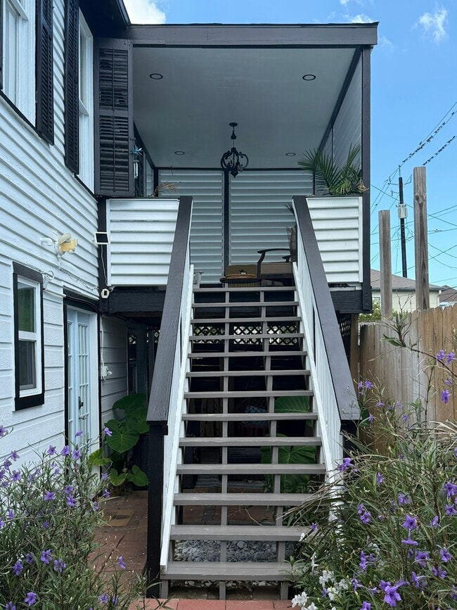Building Photo - 508 10th St