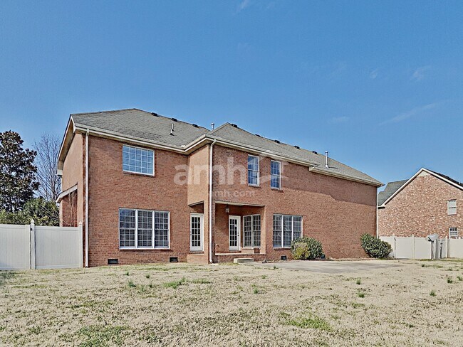 Building Photo - 2710 Marilyn Ct