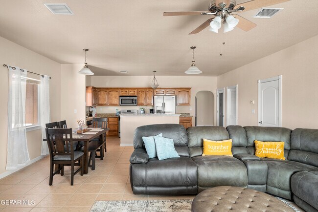 Building Photo - 3309 Tierra Angel Dr
